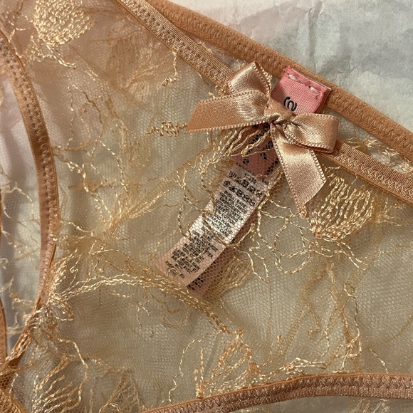 Agent Provocateur Cate Set, Bra+Brief Set, 34D+AP4 (US8) | Nude - Picture 9 of 11